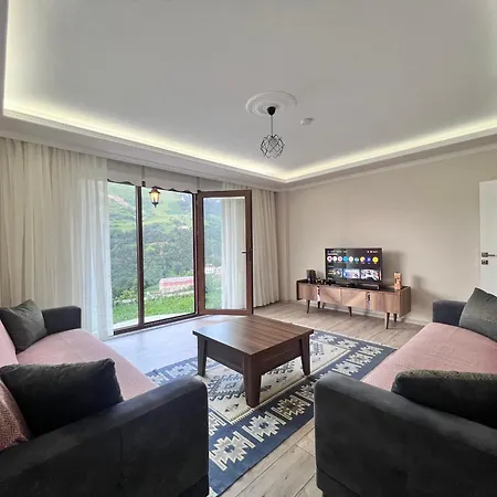 Hamsikoey Lifora House *