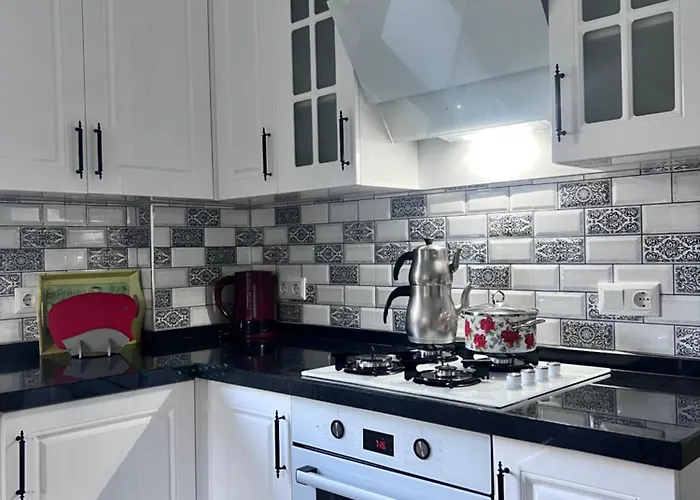 Hamsikoey Lifora House *