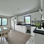 Hamsikoey Lifora House בית נופש *